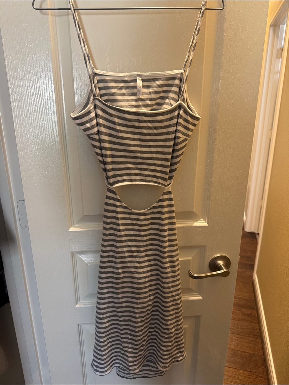Flamingo Striped Cutout Midi Dress - Gray & White